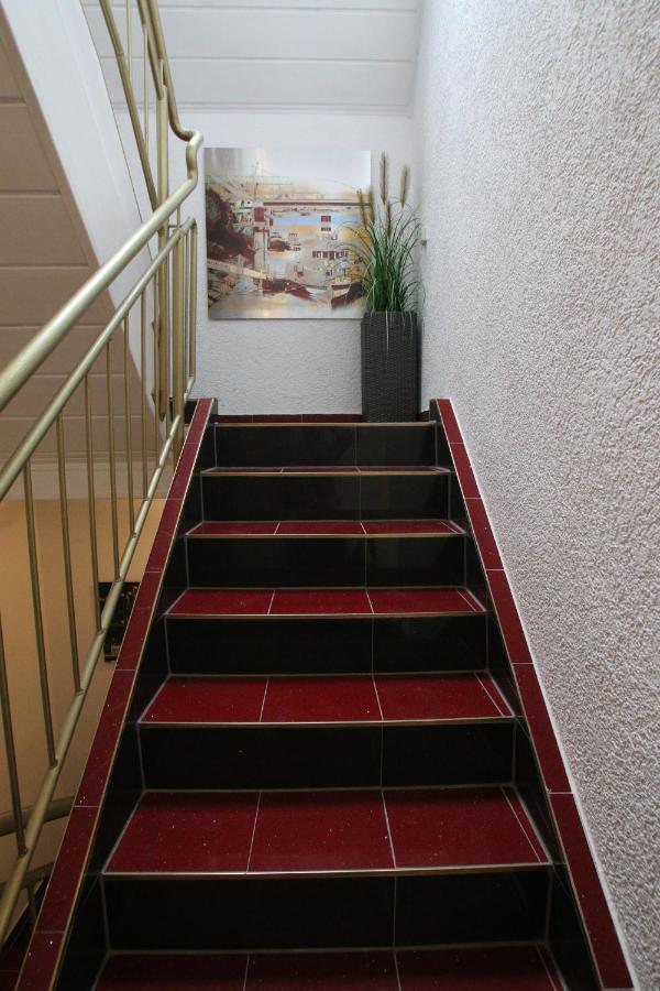 Gaestehaus Kronenstrasse Schwetzingen Luaran gambar
