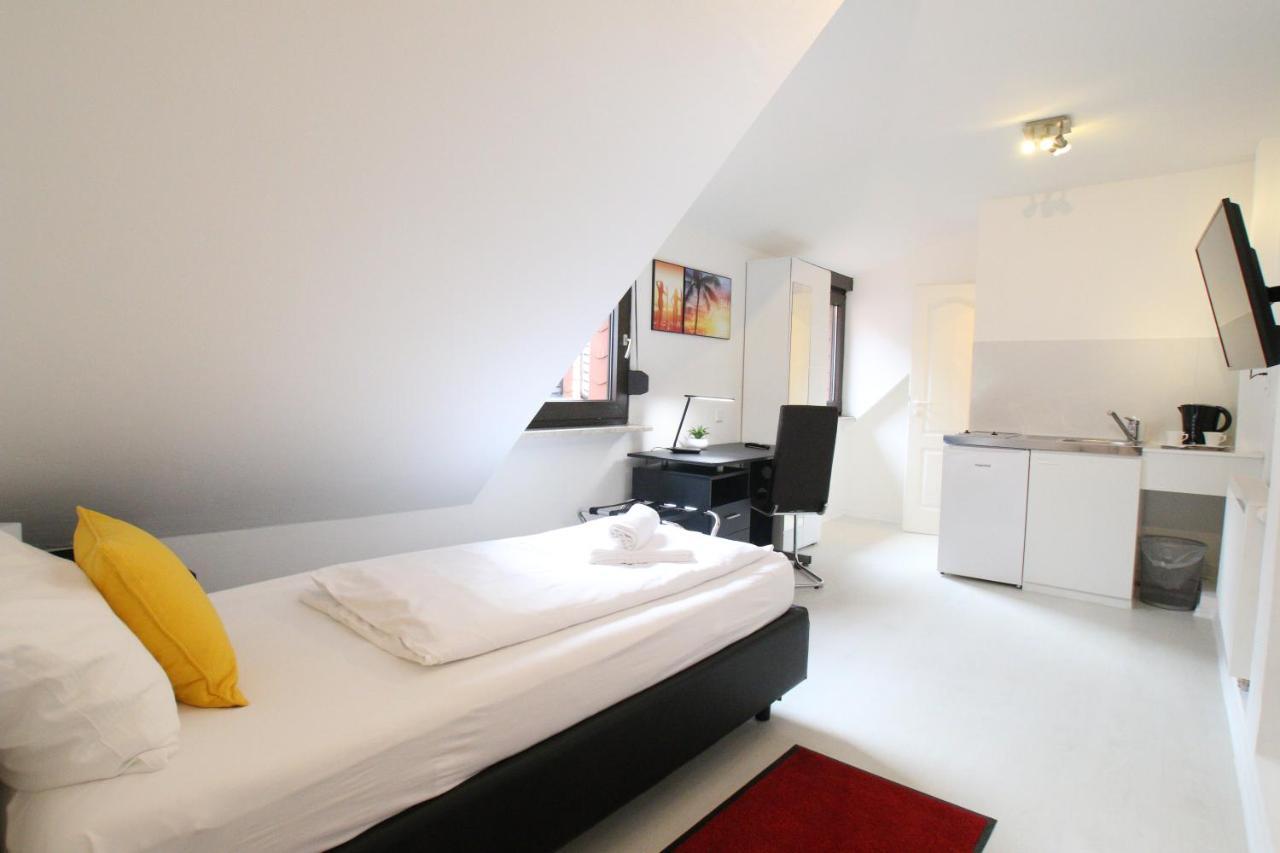 Gaestehaus Kronenstrasse Schwetzingen Luaran gambar